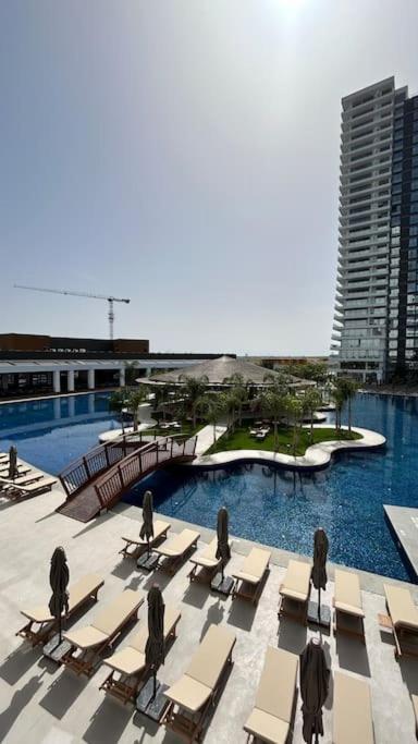 Grand Sapphire Long * Trikomo